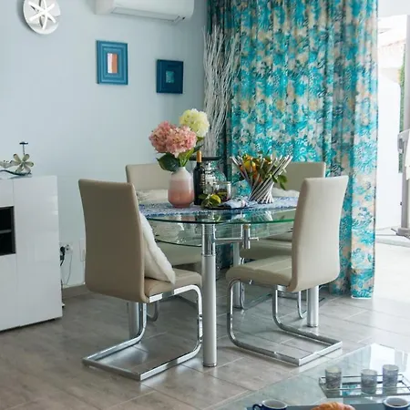 Ocean, Sun & Silence, Pool & Parking, Americas Apartment Costa Adeje (Tenerife)