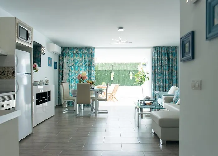 Ocean, Sun & Silence, Pool & Parking, Americas Costa Adeje (Tenerife)